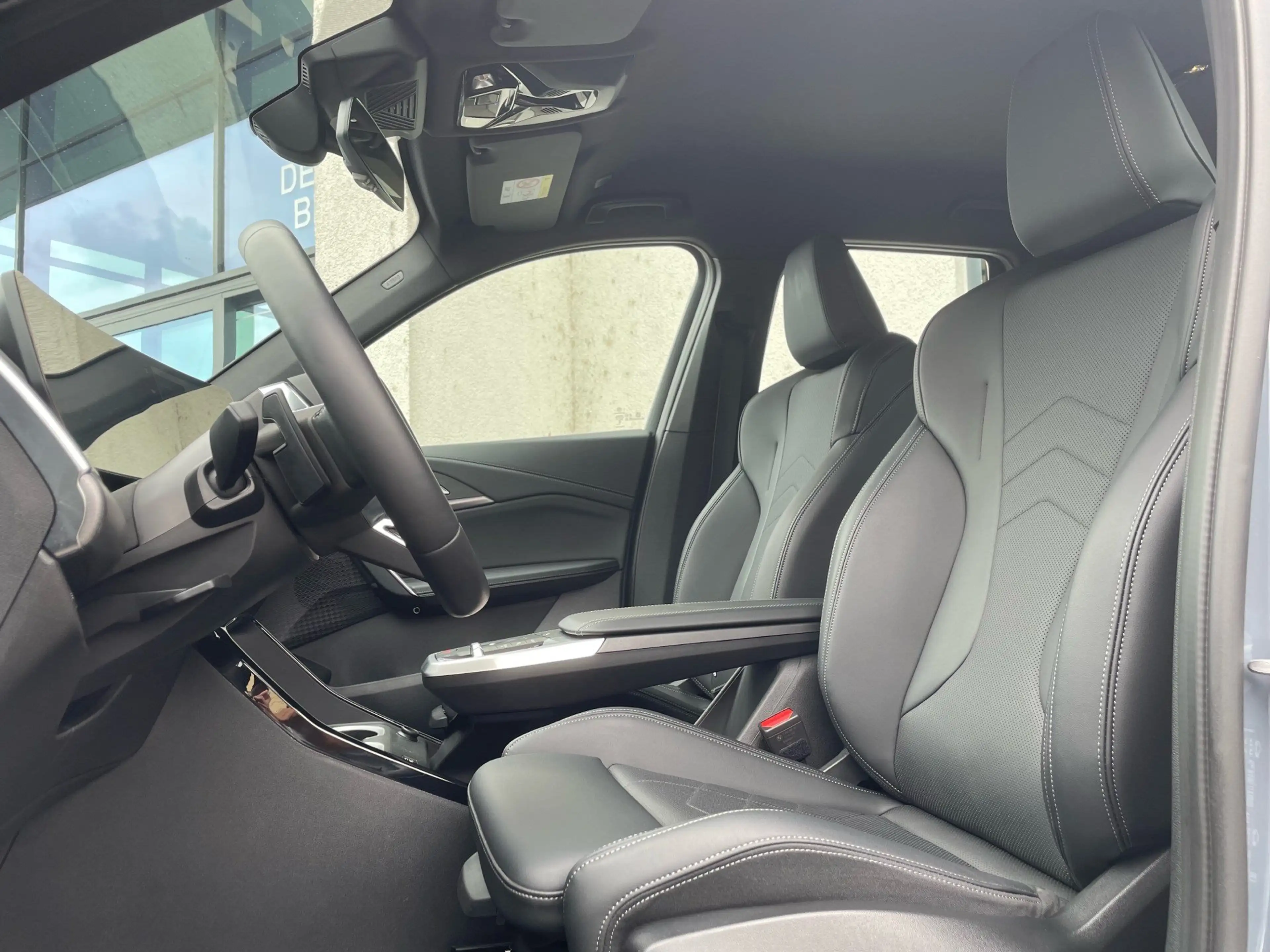 BMW X1 xDrive23i M Sport || AHK adapt.LED Aktivsitz — photo 9