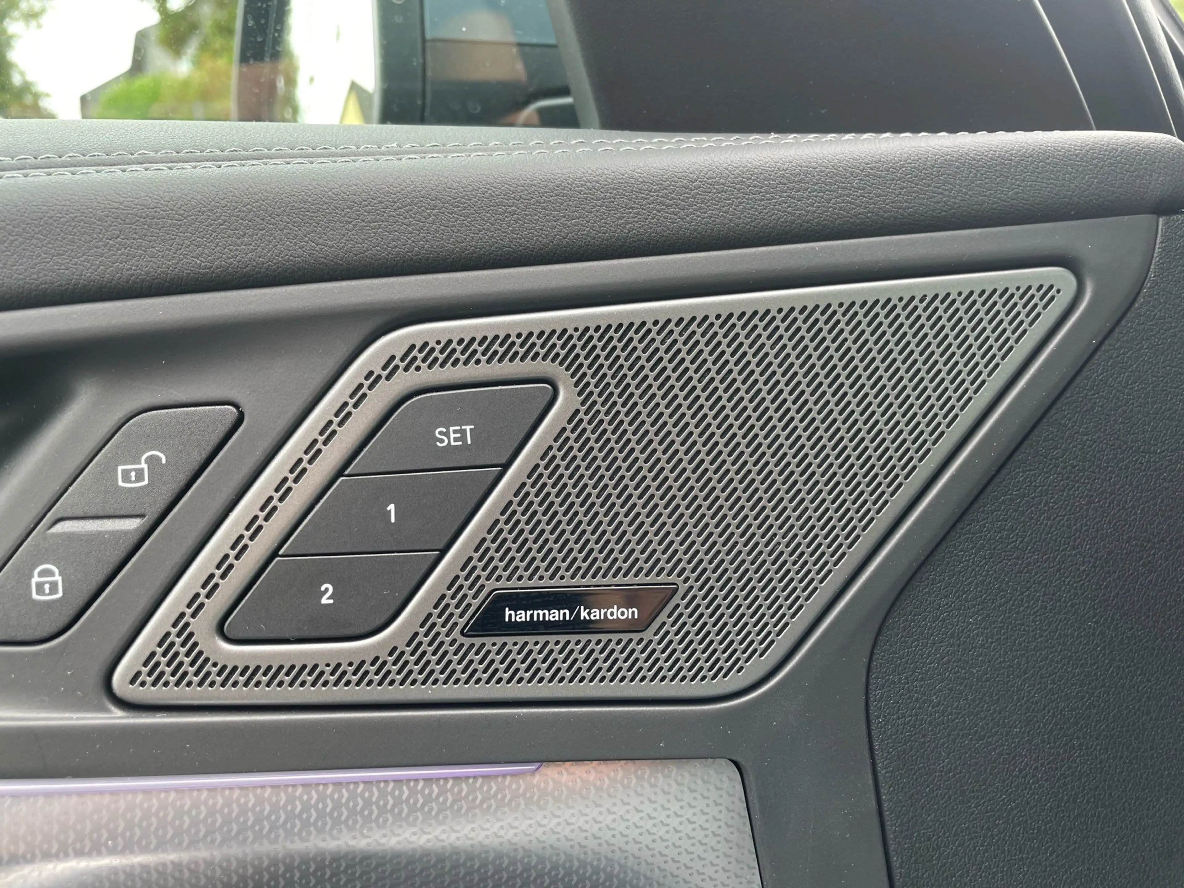 BMW X1 xDrive23i M Sport || AHK adapt.LED Aktivsitz — photo 8
