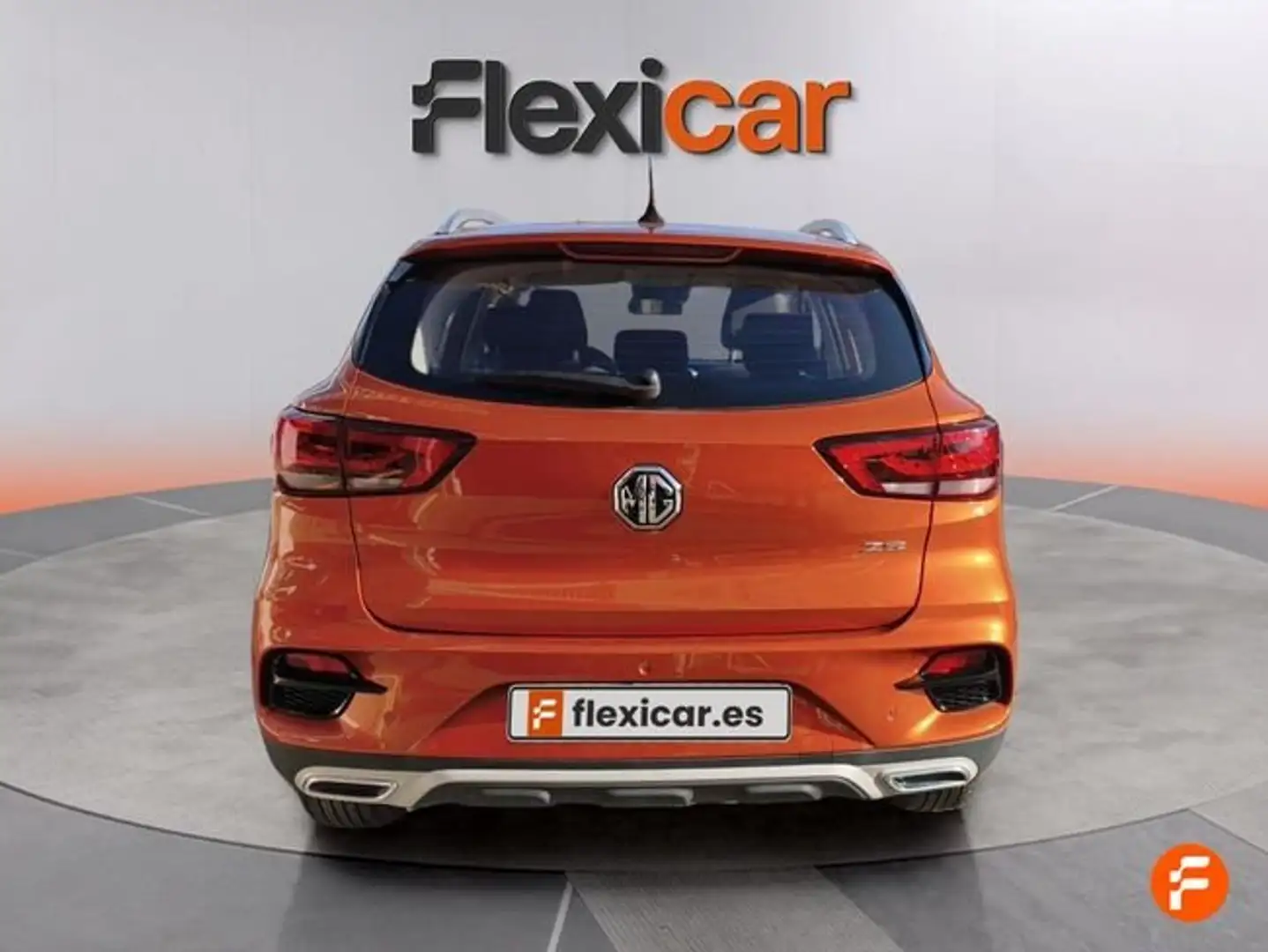 MG ZS 1.5 Comfort Naranja - 2