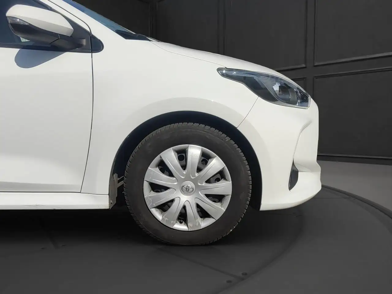 Toyota Yaris Yaris — photo 22