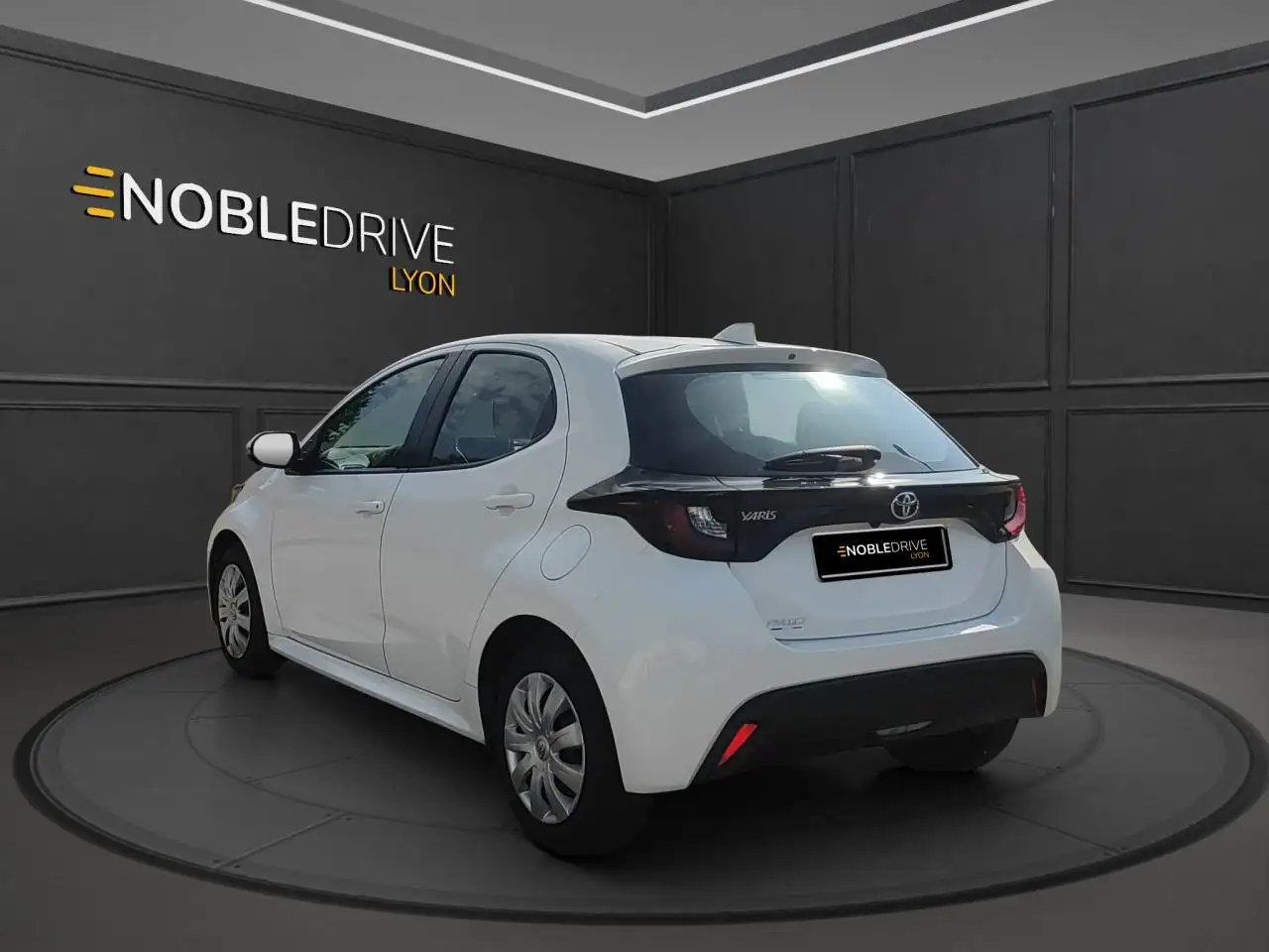 Toyota Yaris Yaris — photo 4