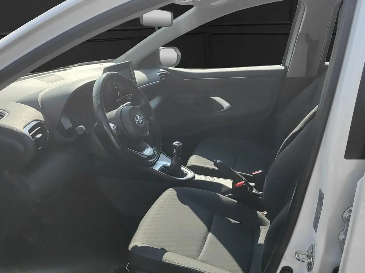 Toyota Yaris Yaris — photo 9