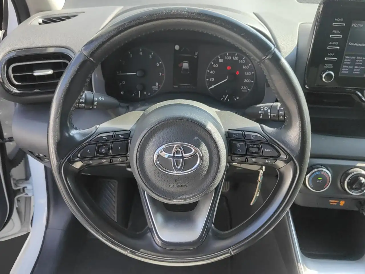 Toyota Yaris Yaris — photo 10