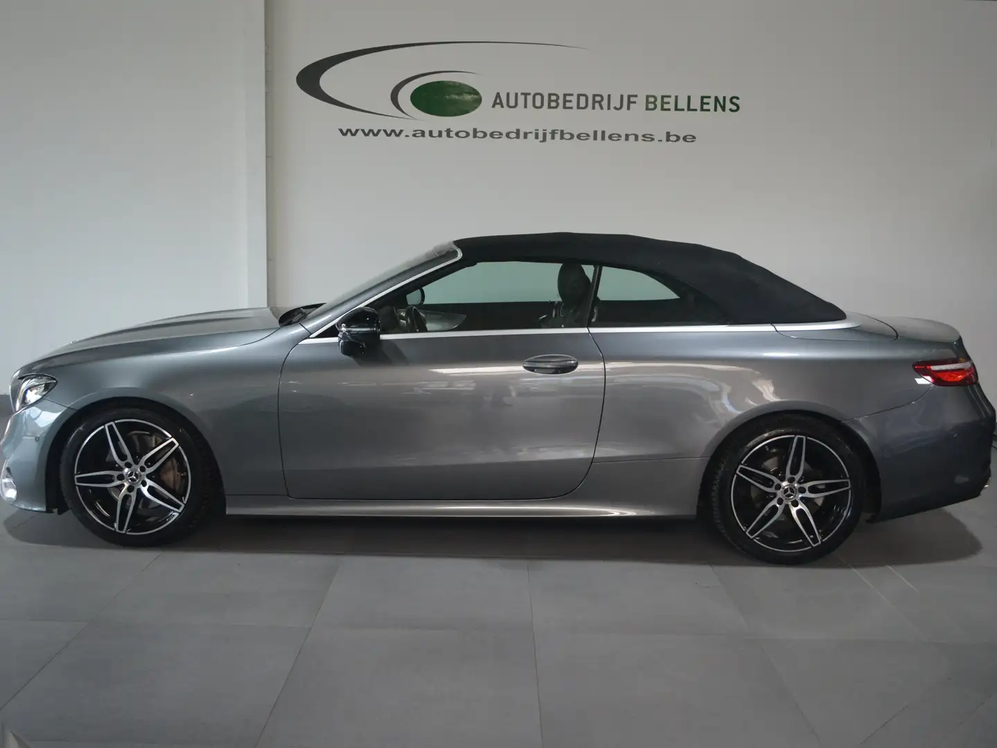 Mercedes-Benz E 200 E 200 Cabrio 9G-TRONIC AMG Line Mild Hibr. / FULL Gris - 2