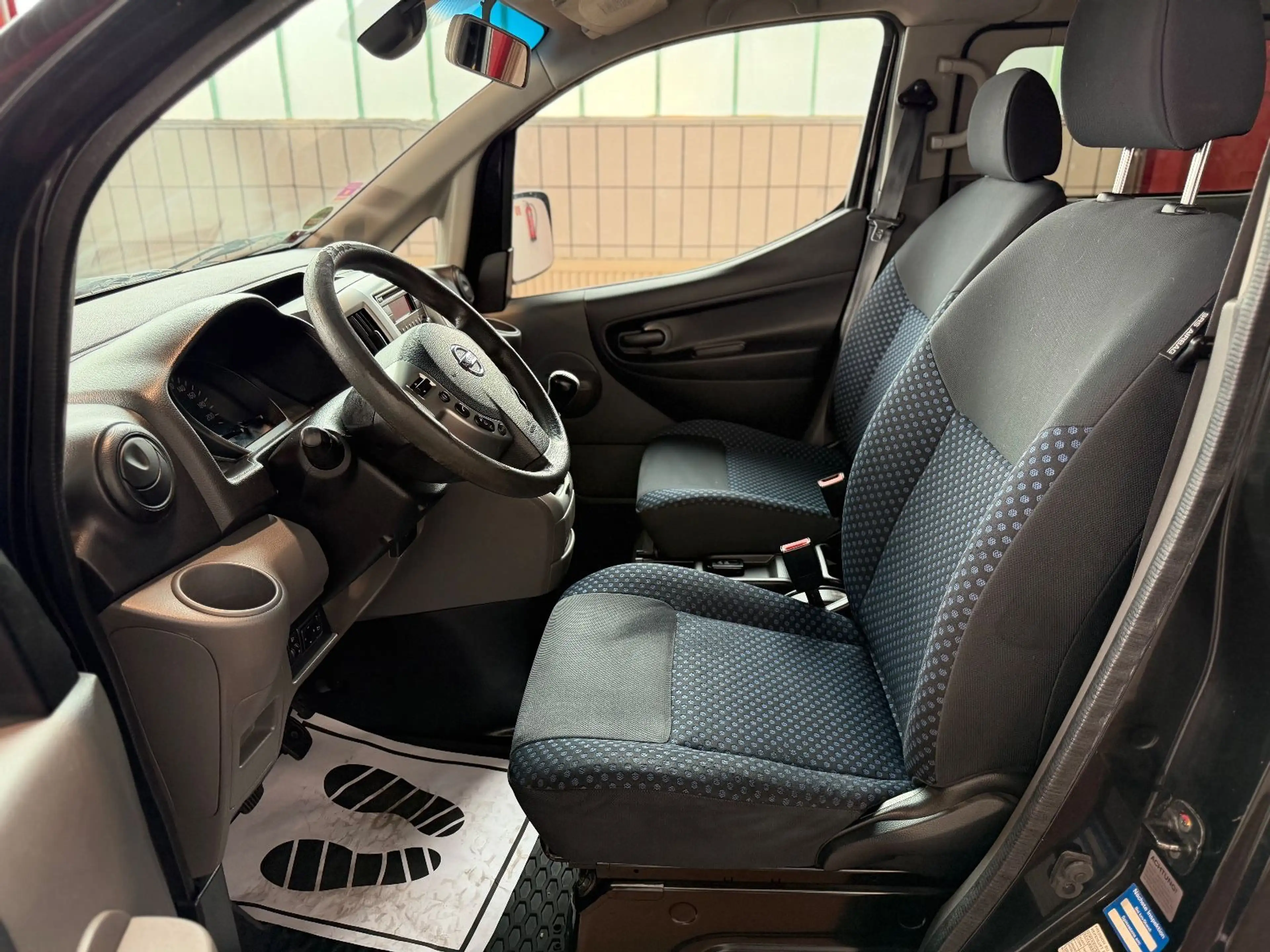 Nissan NV200 1.5 dCi Evalia Premium/Kamera/Shz/Klima — photo 10