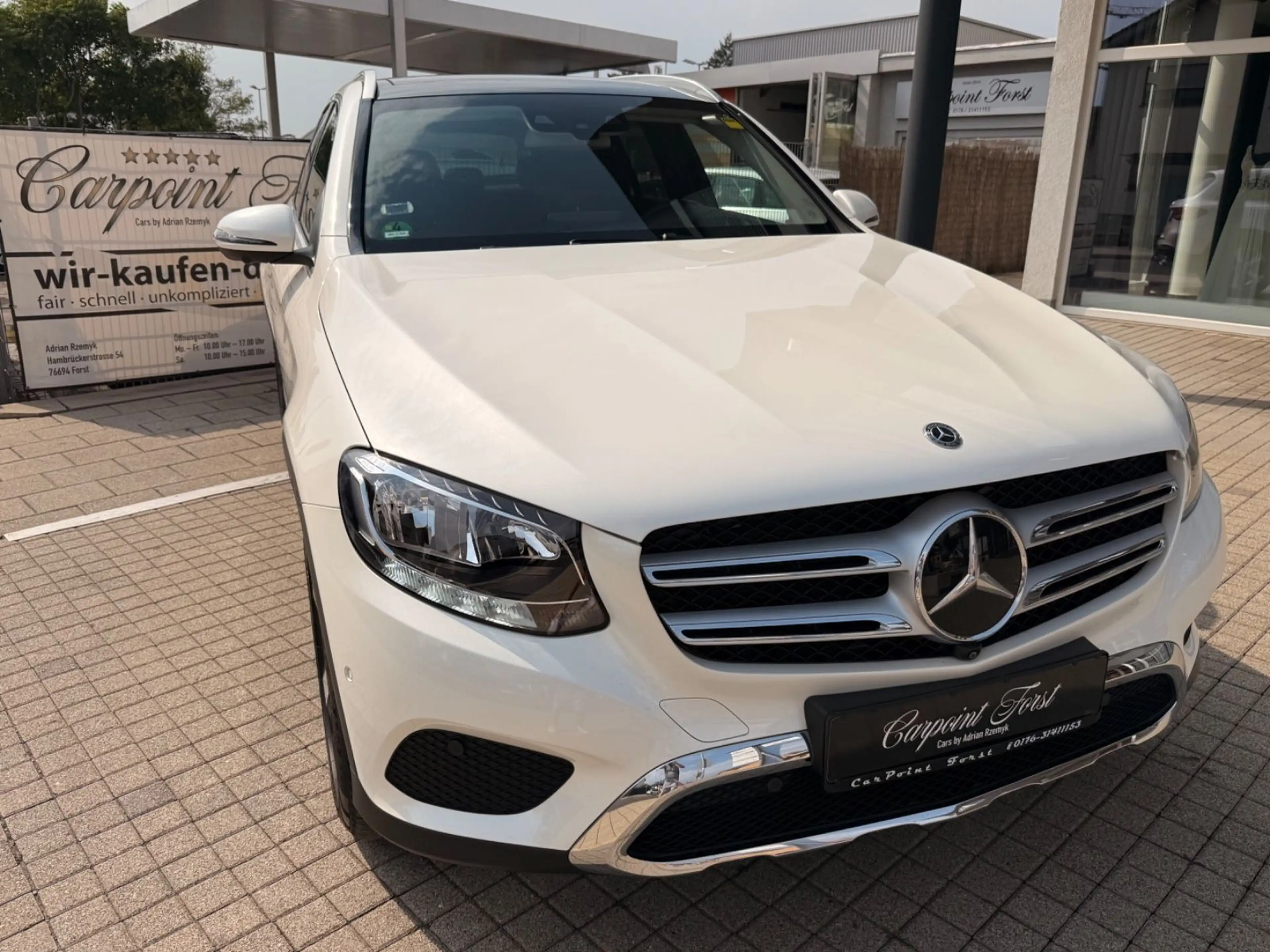 Mercedes-Benz GLC 250 GLC  250 4Matic,EXCLUSIVE, 27tkm, 360,PANO,AHK