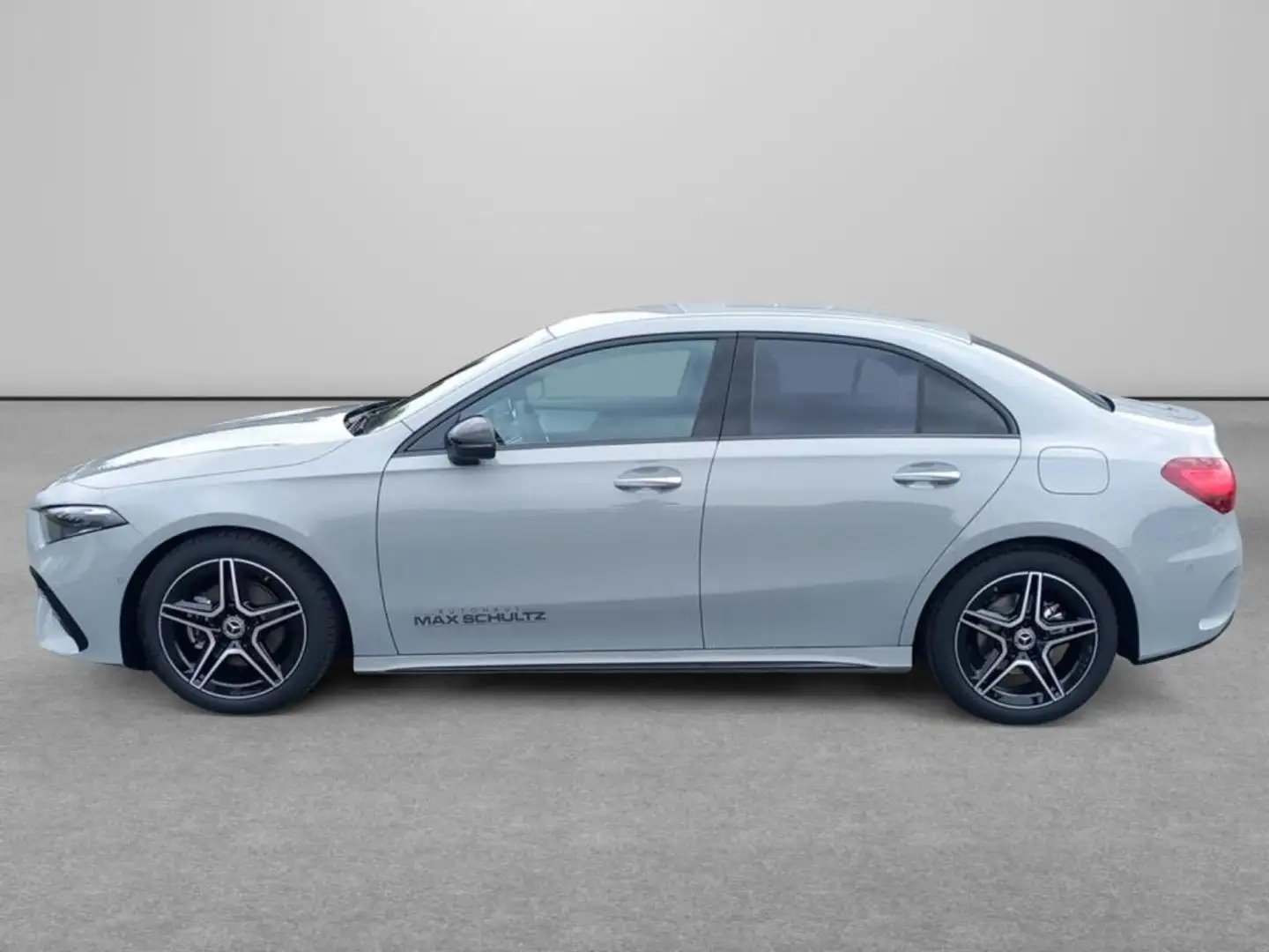 Mercedes-Benz A 200 Limo AMG*Night*LED*Navi*SpurH*PDC*RFK*AHK Gris - 2