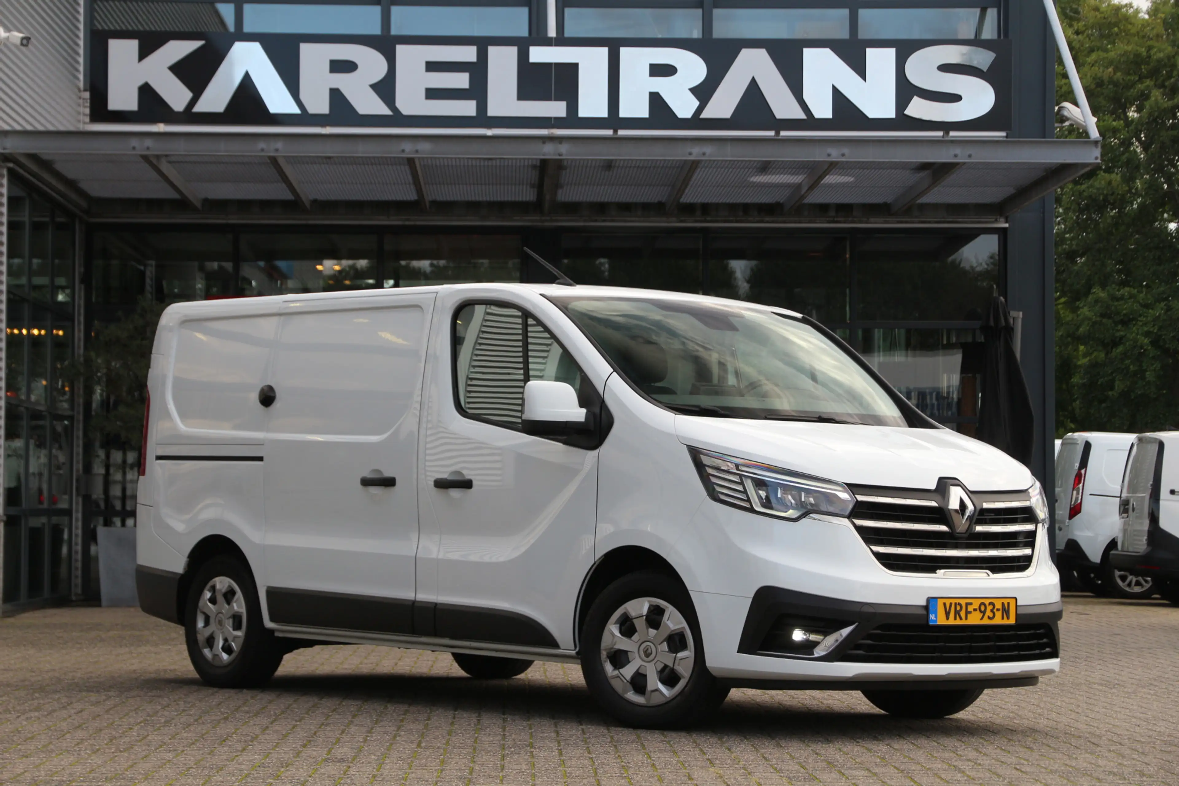Renault Trafic 2.0 DCI 130 | L1H1 | Werkplaats inrichting | Navi