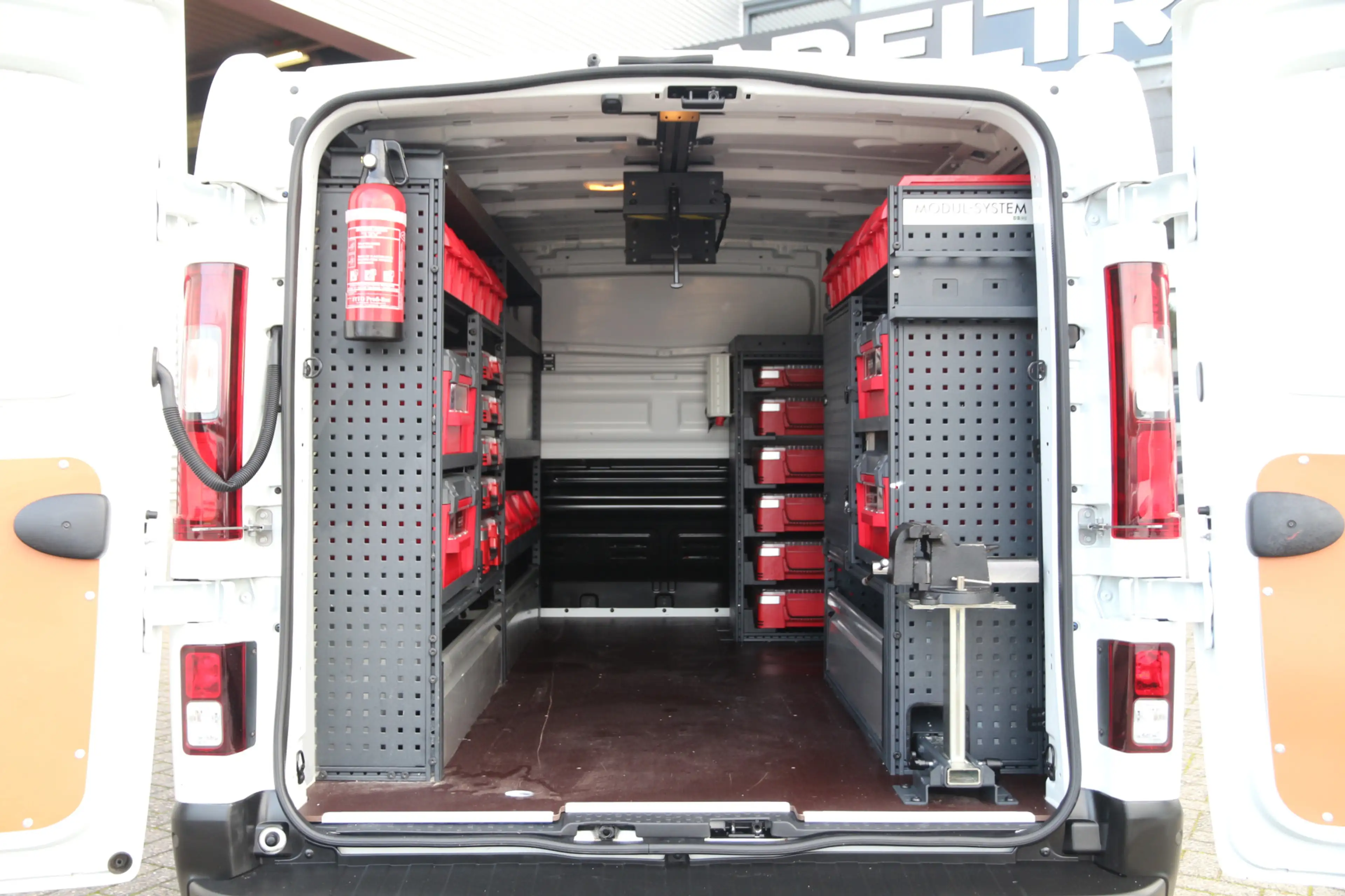 Renault Trafic 2.0 DCI 130 | L1H1 | Werkplaats inrichting | Navi — photo 4