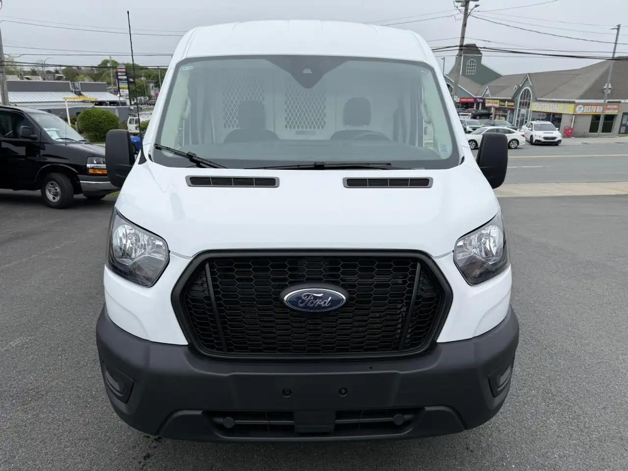 Ford Transit Cargo Van снимка Ford Transit Cargo Van
