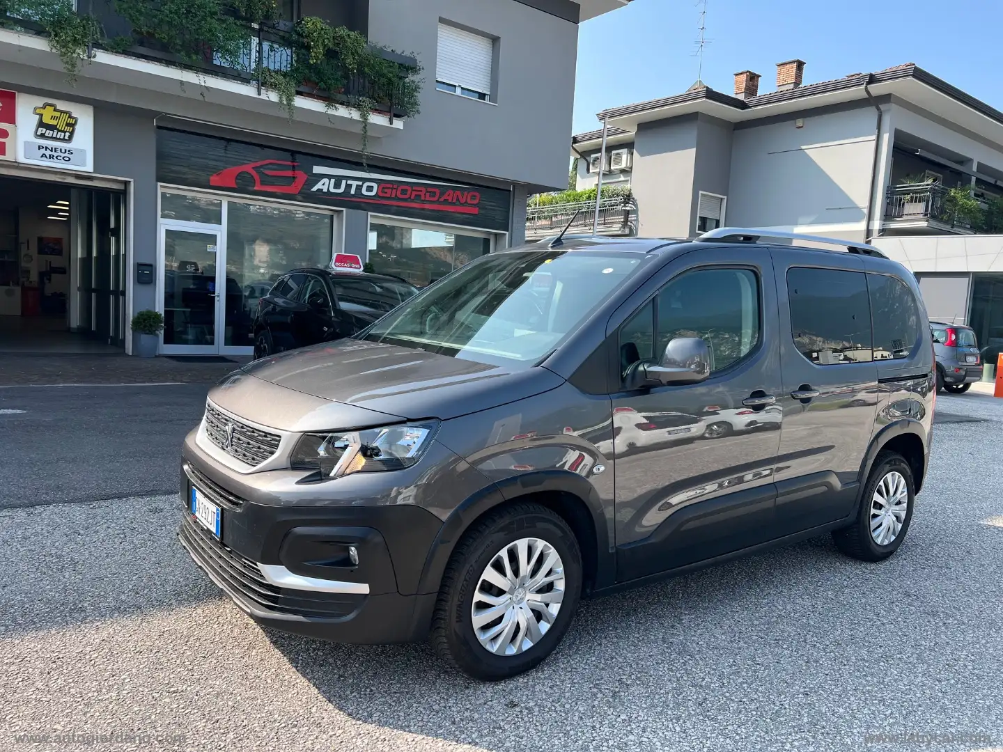 Peugeot Rifter BlueHDi 100 Active Standard Grigio - 1