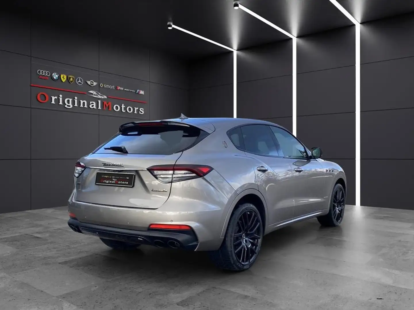 Maserati Levante 3.0 V6 S Gransport 430cv auto/INTERNI ZEGNA/TETTO Grigio - 2