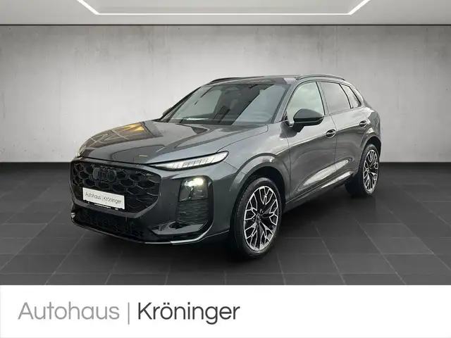 Audi Q3 main image