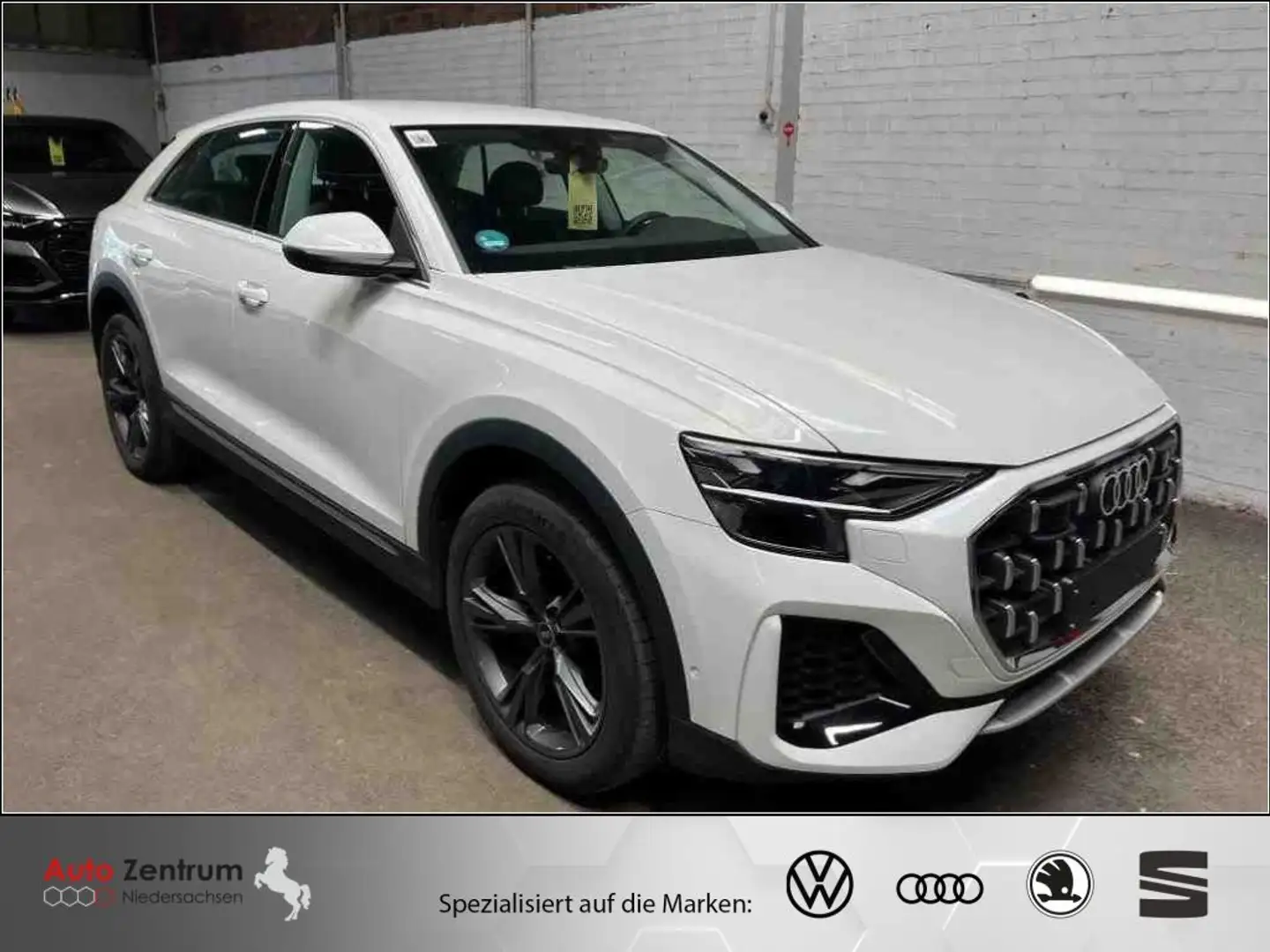 Audi Q8 50 TDI quattro 11.810 EUR Mwst ausweisbar CarPlay Wit - 1
