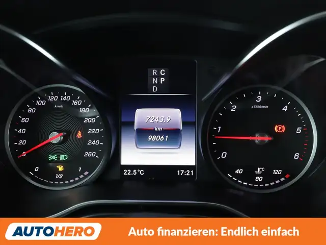 Mercedes-Benz V-Class view 20
