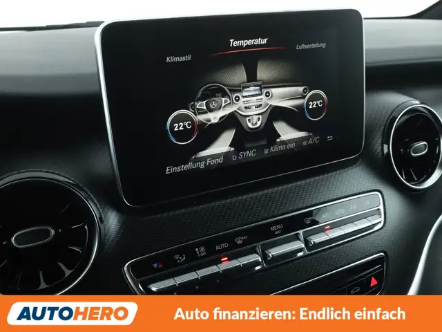 Mercedes-Benz V-Class view 23
