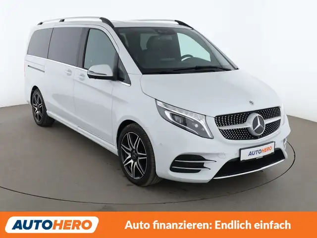 Mercedes-Benz V-Class view 8