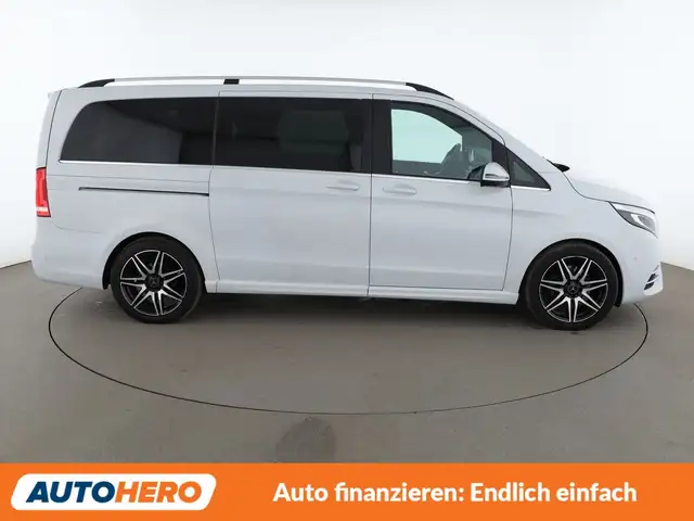 Mercedes-Benz V-Class view 7