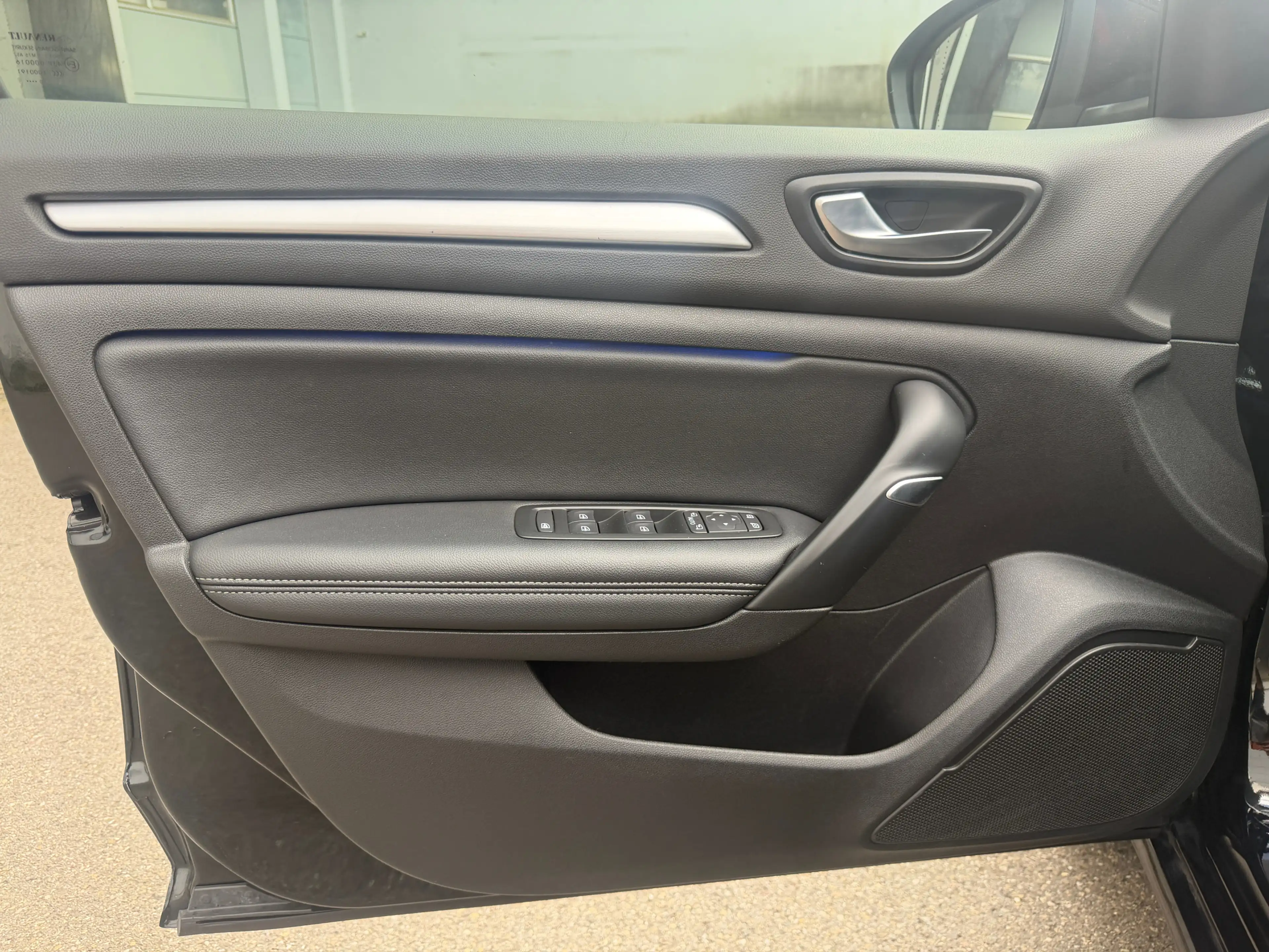 Renault Megane Intens LED ACC Virtual-Cockpit Rü-Kamera — photo 11