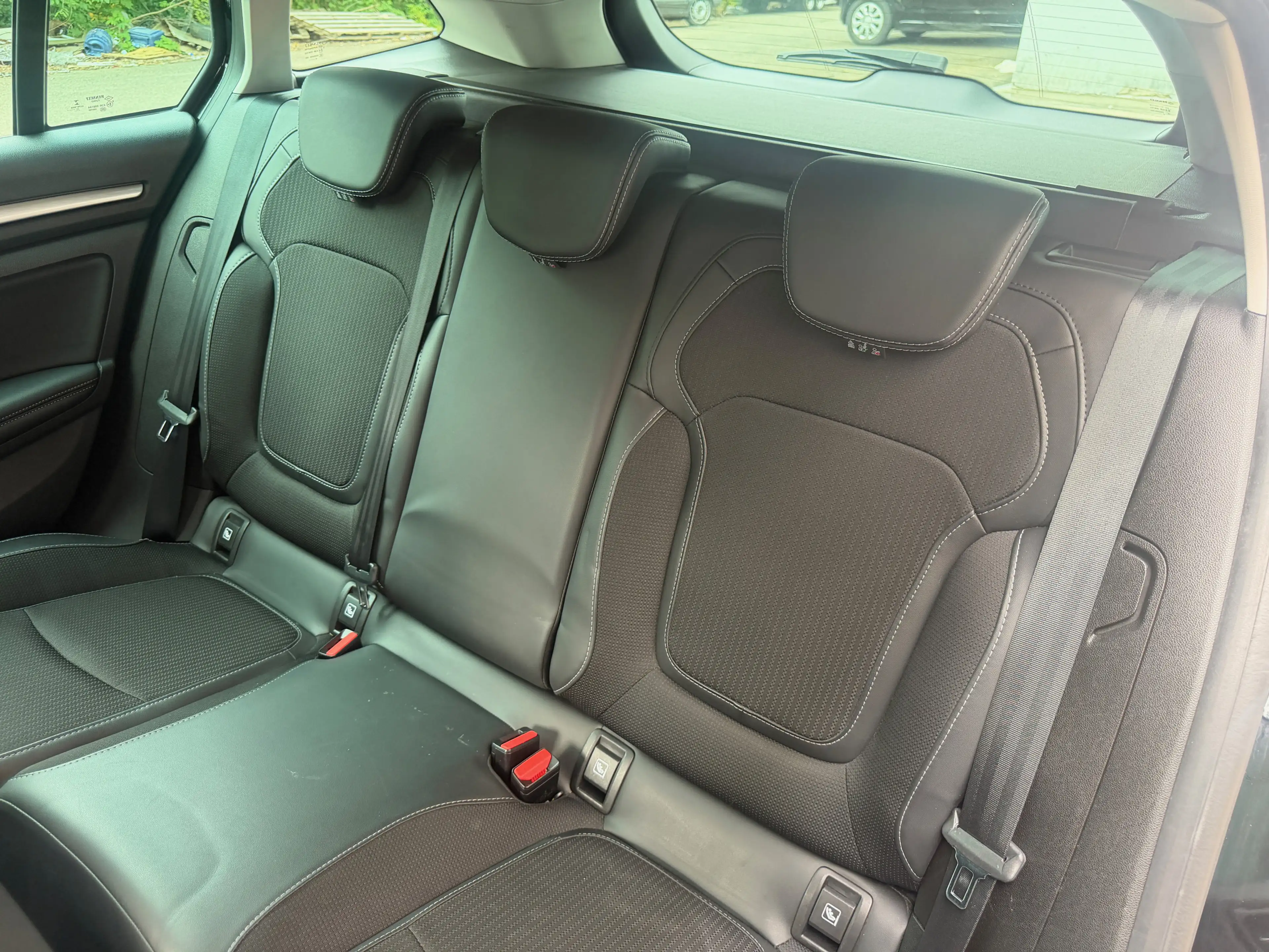 Renault Megane Intens LED ACC Virtual-Cockpit Rü-Kamera — photo 15