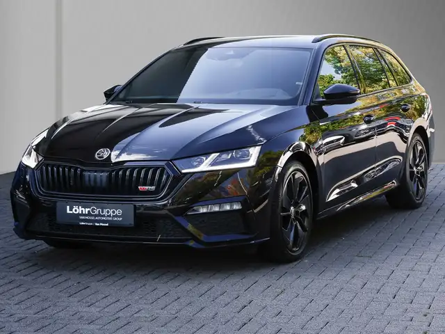 Skoda Octavia view 2