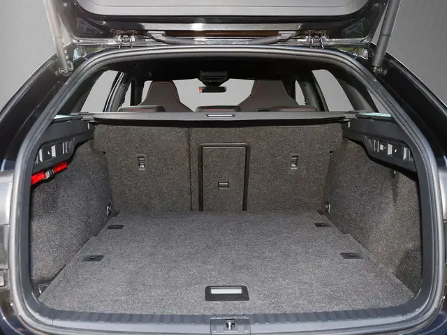 Skoda Octavia view 7