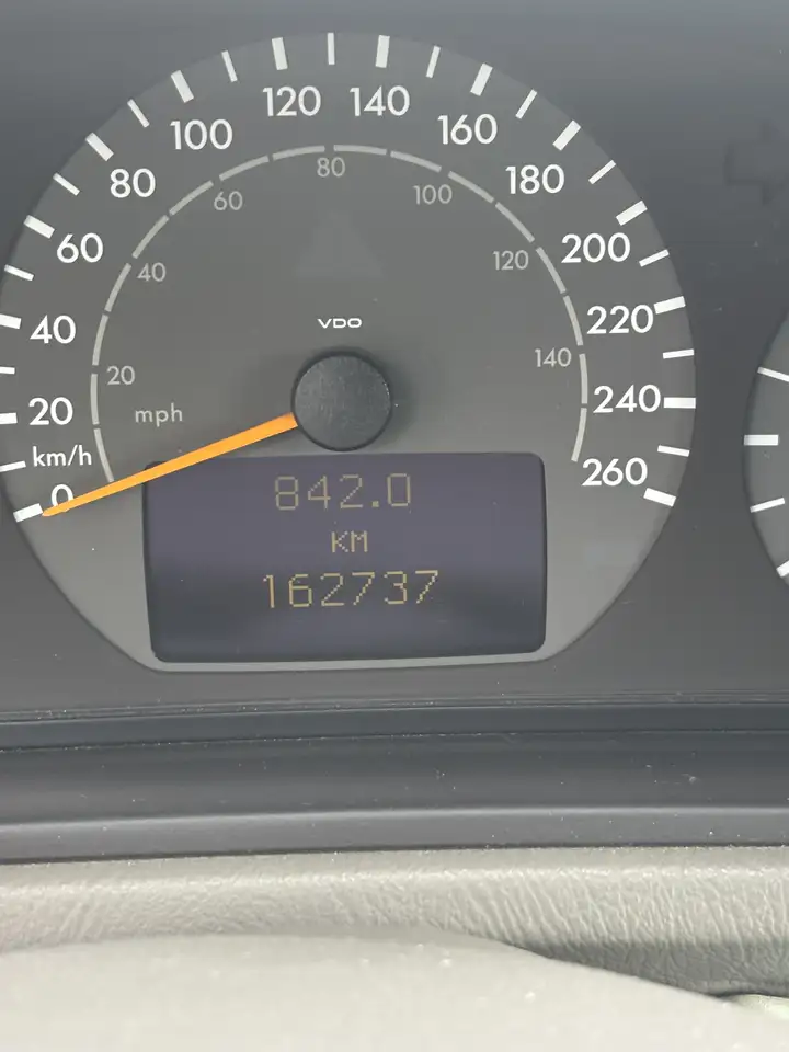 Mercedes-Benz CLK снимка Mercedes-Benz CLK