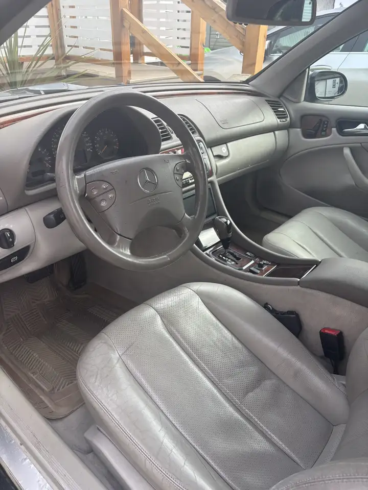 Mercedes-Benz CLK снимка Mercedes-Benz CLK
