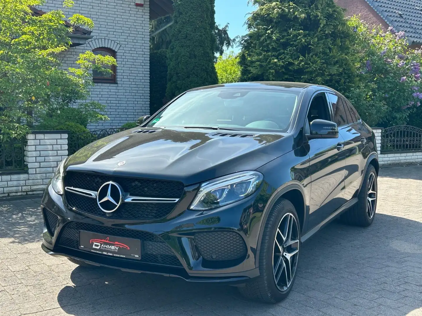 Mercedes-Benz GLE 350 d 4Matic Coupe*AMG*NIGHT*LED*PAN*MEMORY Schwarz - 1