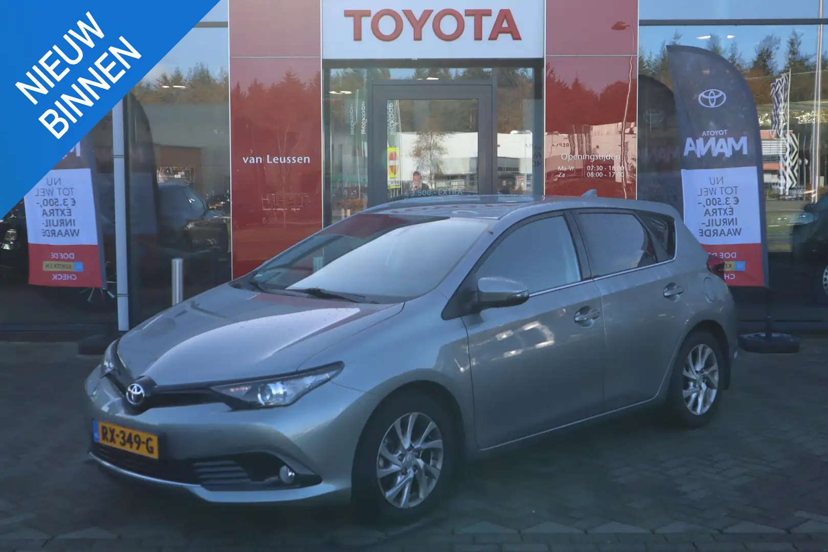 Toyota Auris 1.2T DYNAMIC 5-DEURS AUTOMAAT AFN-TREKHAAK CAMERA Grijs - 1