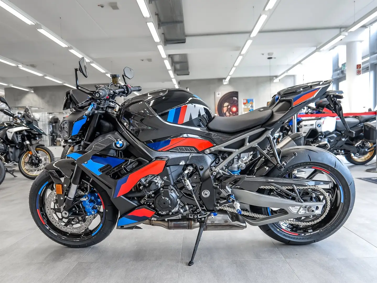 BMW M 1000 R Competition Negru - 2