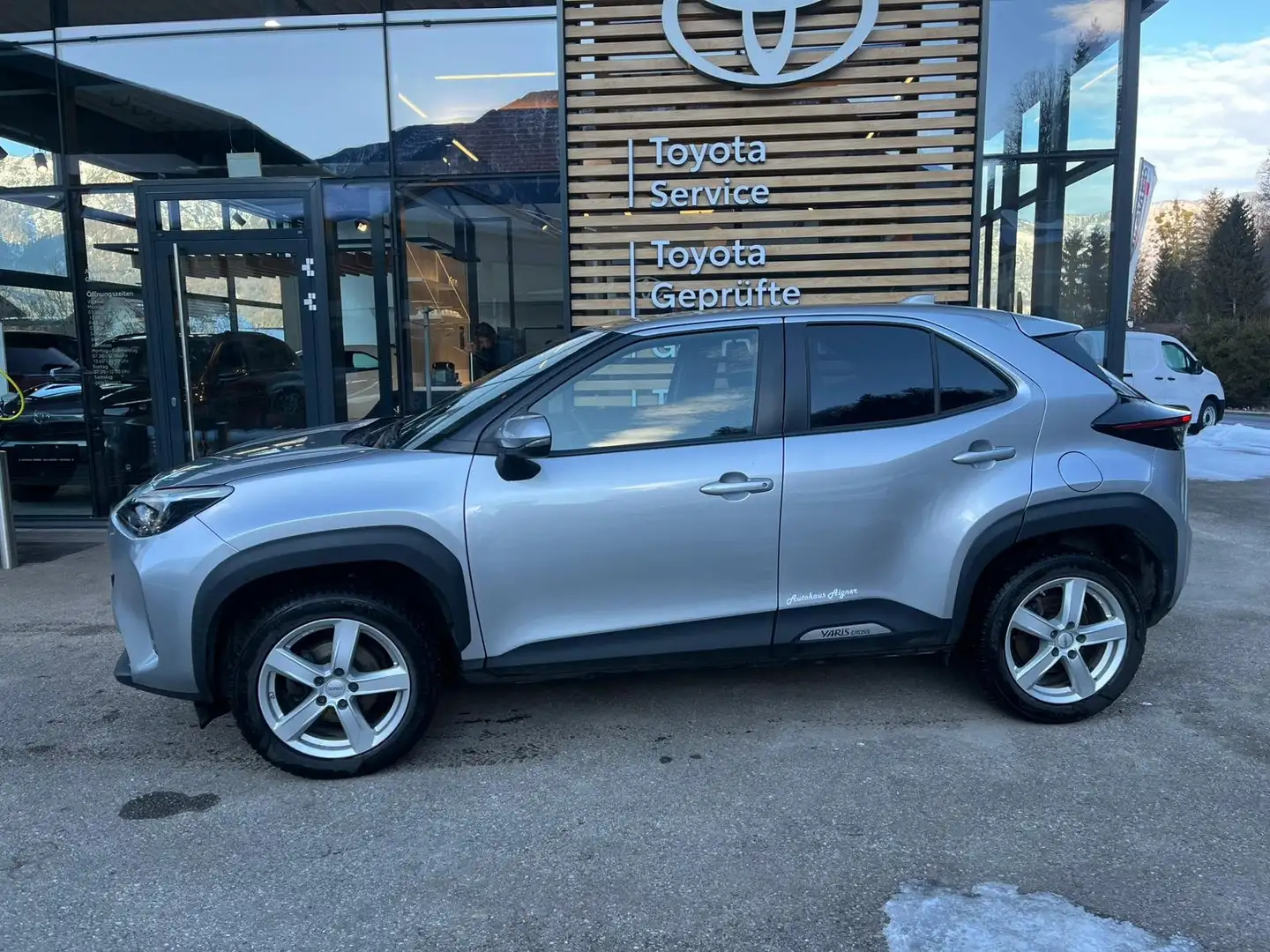 Toyota Yaris Cross 1,5l Active Drive Hybrid - 1