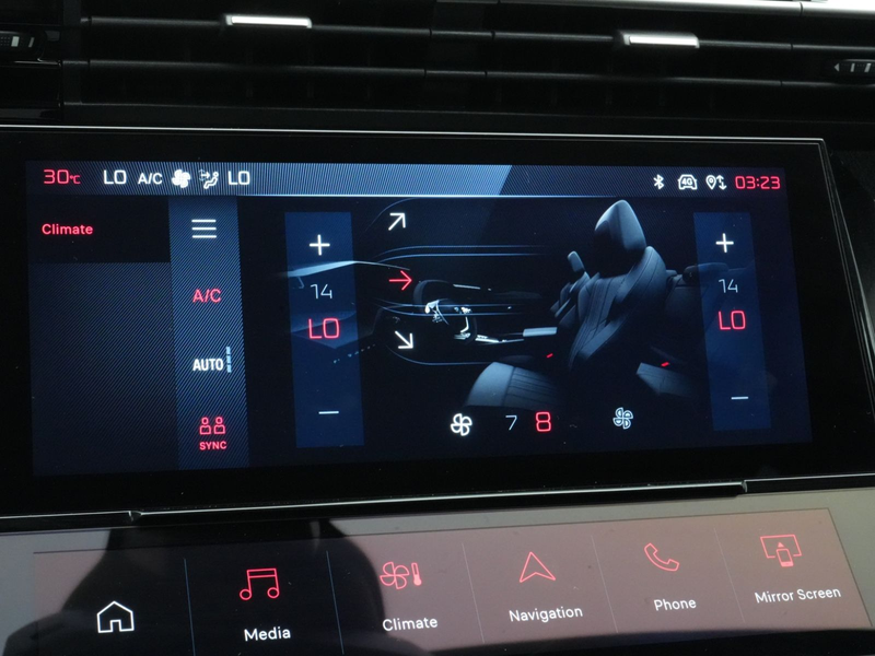 Peugeot 408 Allure 145 e-DCS6 APPS+NAVI+RFKAMERA+KEYLESS — photo 13