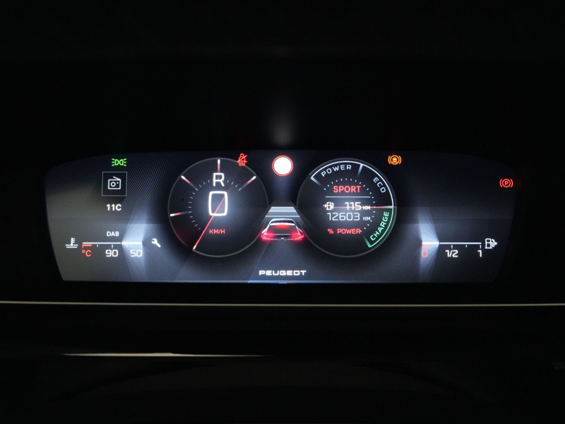 Peugeot 408 Allure 145 e-DCS6 APPS+NAVI+RFKAMERA+KEYLESS — photo 15