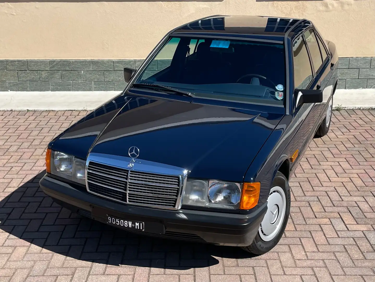 Mercedes-Benz 190 E Синий - 2
