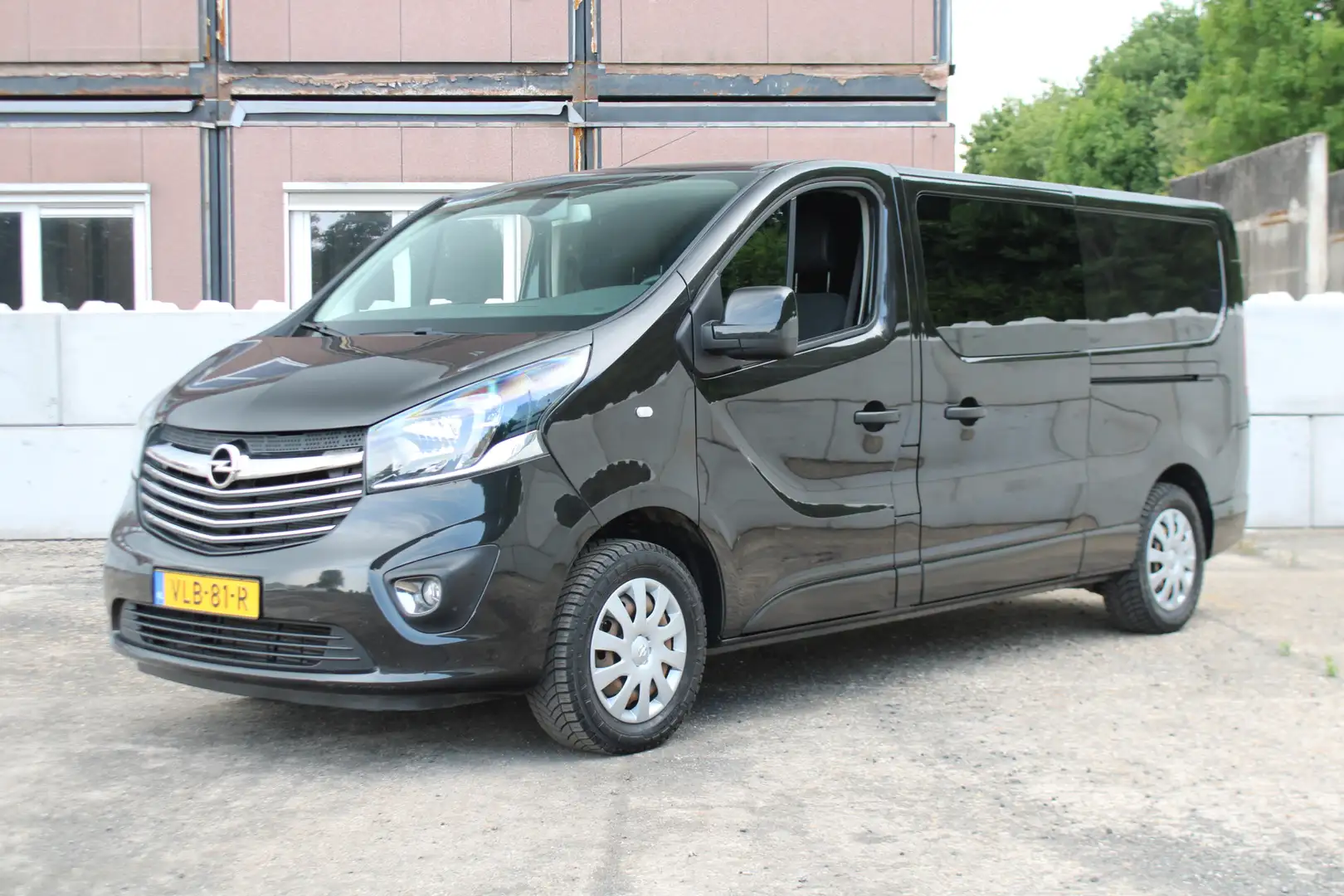 Opel Vivaro 1.6 CDTI L2H1 Edition EcoFlex |Camera|Navi|Trekhaa Zwart - 1