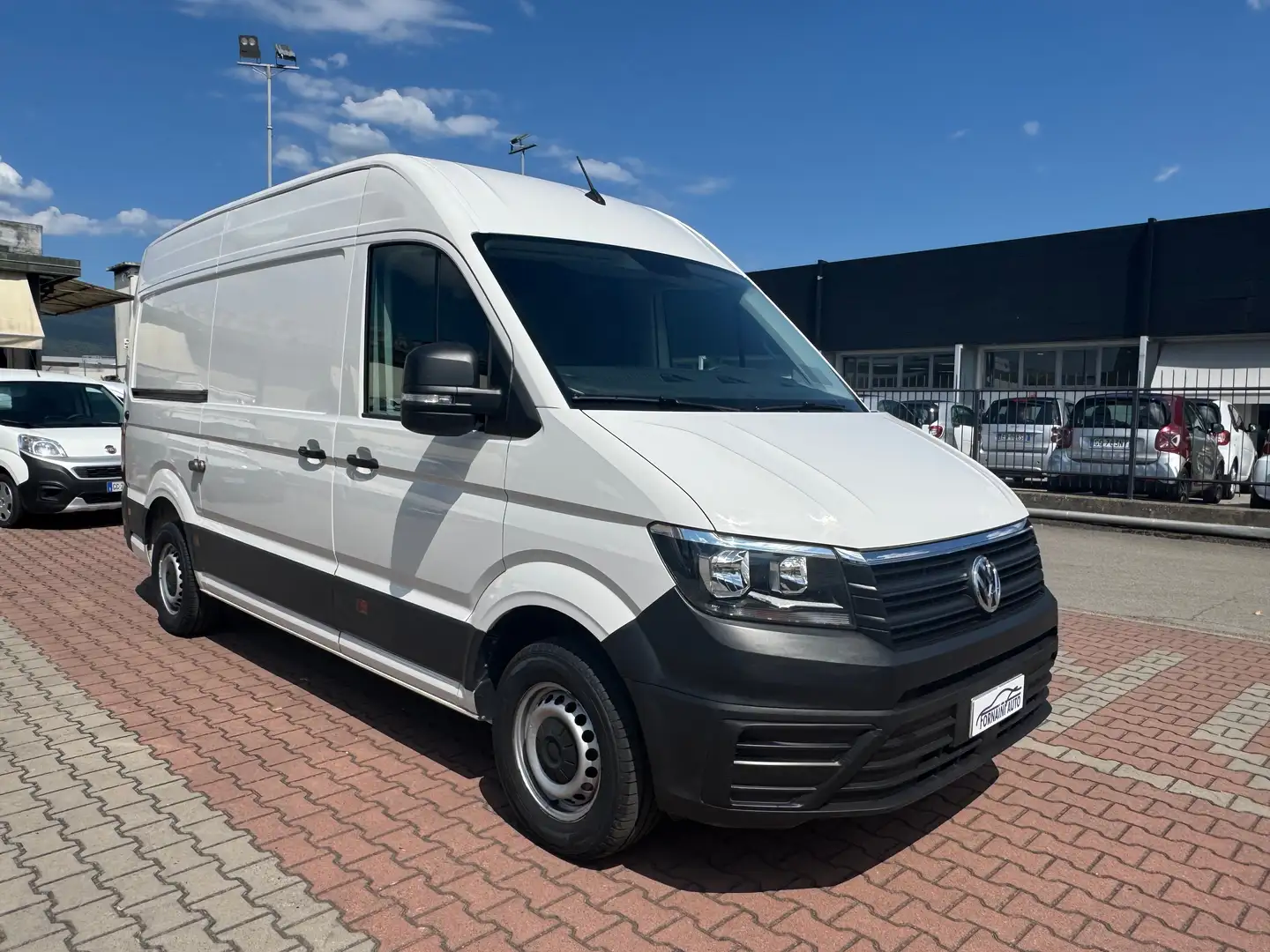 Volkswagen Crafter 30 2.0 TDI 140cv L3H3 PM-TA FURGONE LOGISTIC Bianco - 1