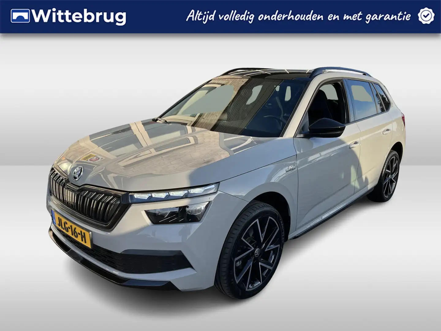 Skoda Kamiq 1.5 TSI ACT Monte Carlo / AUTOMAAT/ PANO/ 150 PK/ Grijs - 1