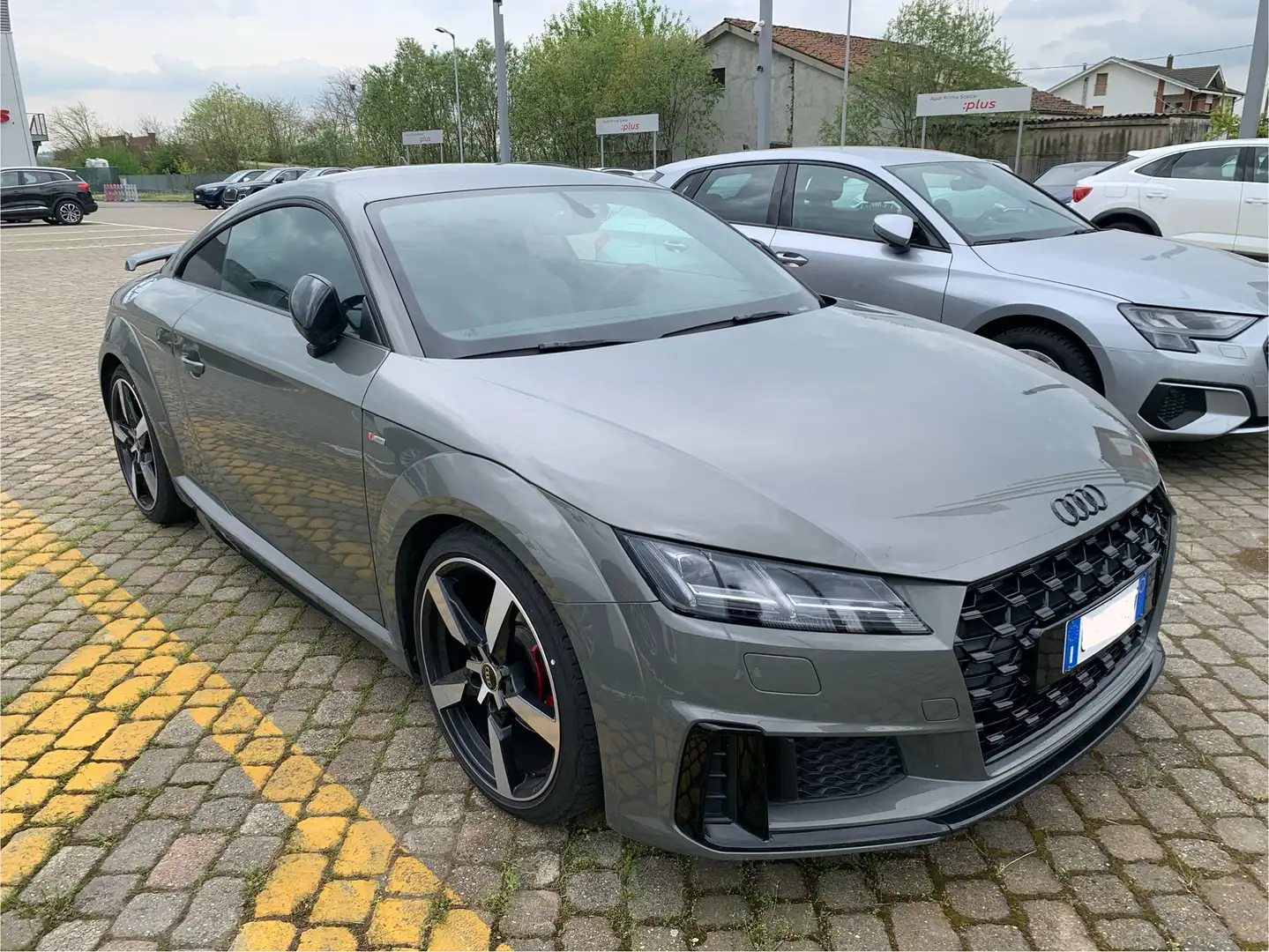 Audi TT Coupe 40 2.0 tfsi s-tronic - 2