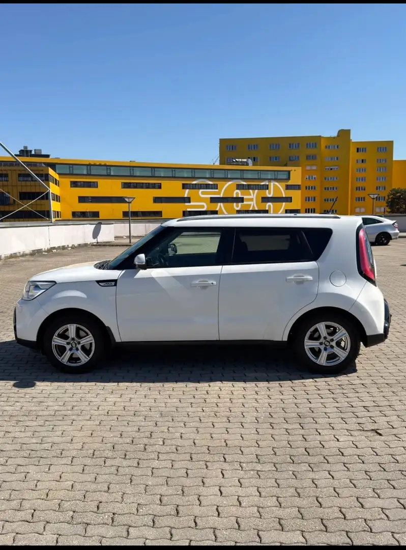 Kia Soul 1,6 CRDi Limousine - 2