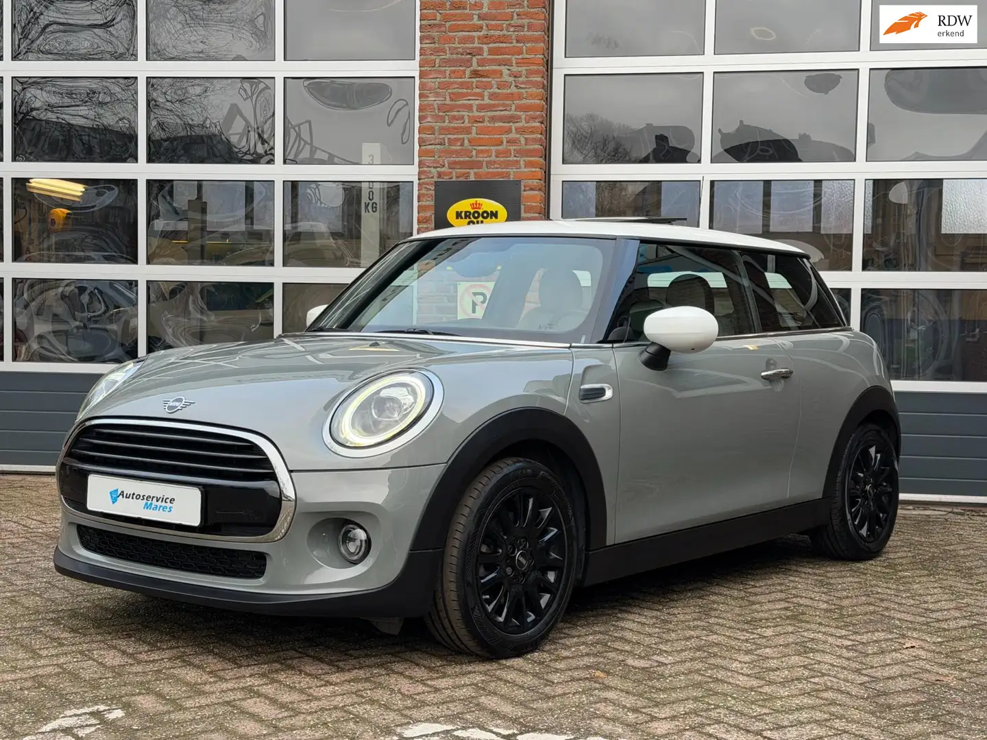 MINI Cooper Mini 1.5 Chili, navi, 1/2 leder, pano dak, cruise, Grau - 1