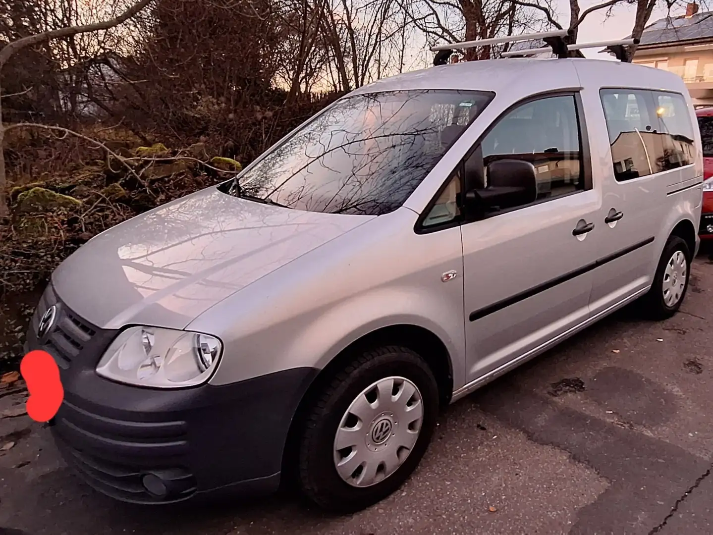Volkswagen Caddy Van/Kleinbus in Grau gebraucht in Landau in der Pfalz für  € 10.500
