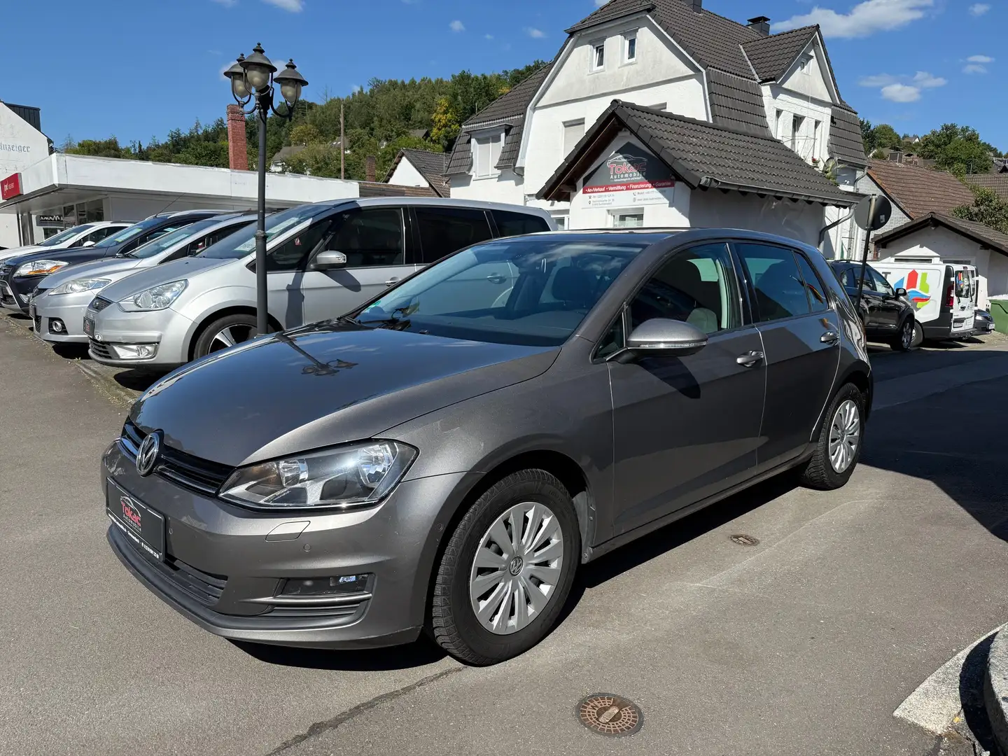 Volkswagen Golf 7 1.6 TDI Comfortline BMT*TEMP*SHZ*PDC*AHK* Šedá - 1