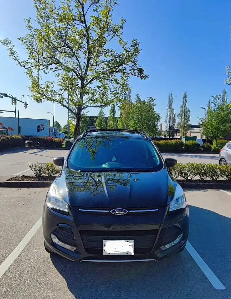 Ford Escape снимка Ford Escape