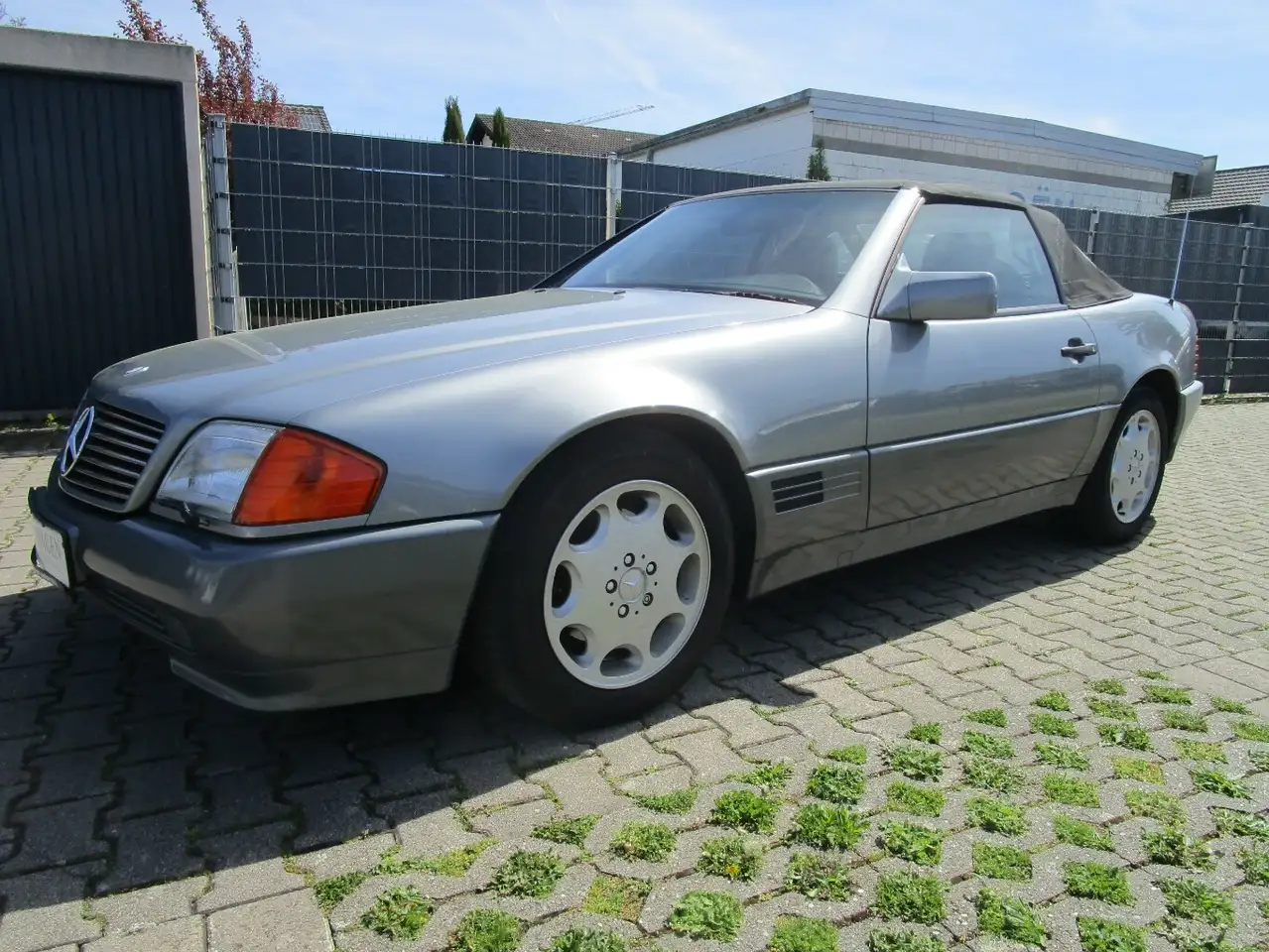 Mercedes-Benz SL 300, foto 1