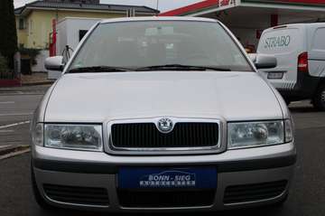 1.6 Ambiente Automatik*Klima
