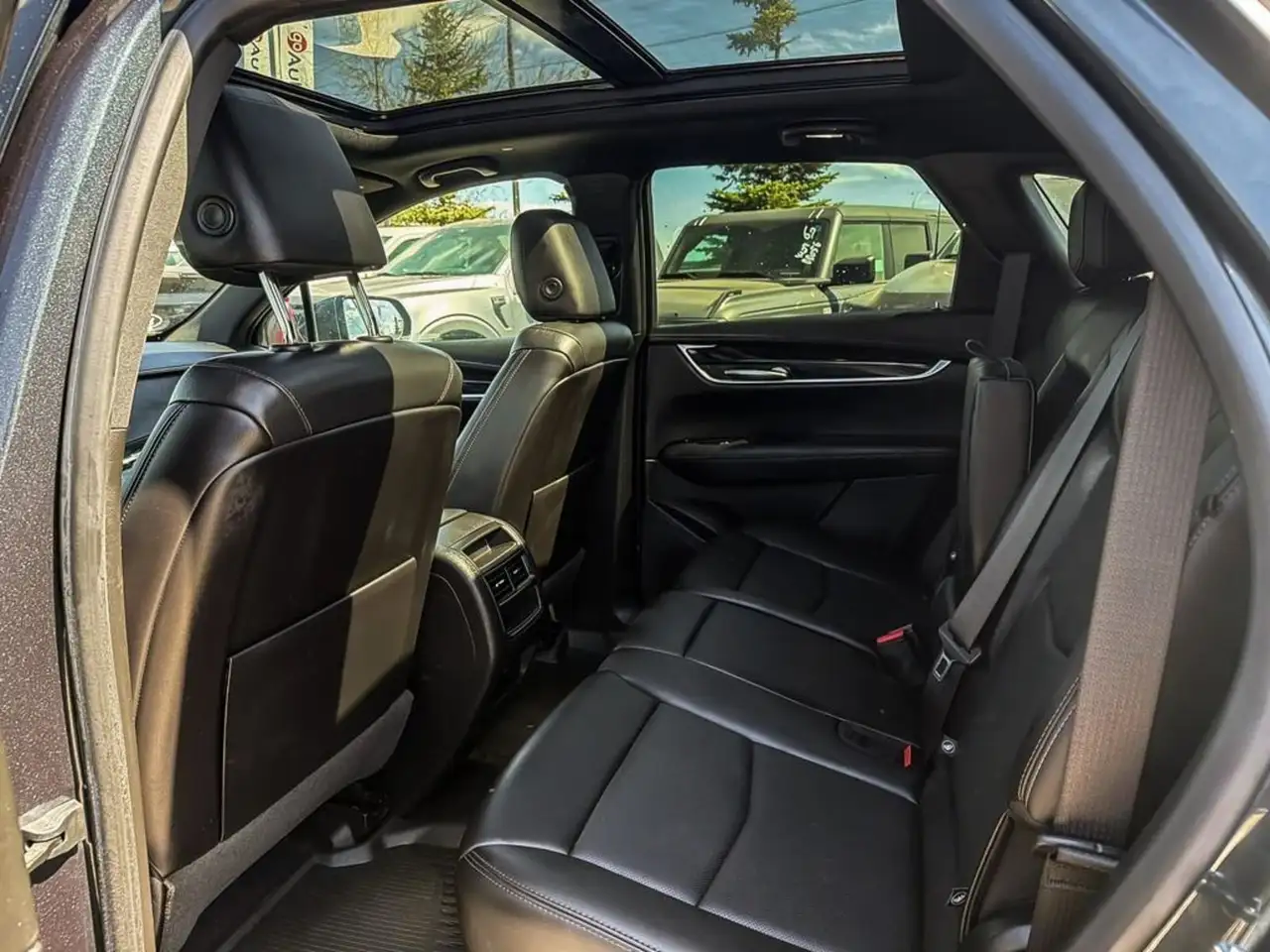 Cadillac XT5 снимка Cadillac XT5