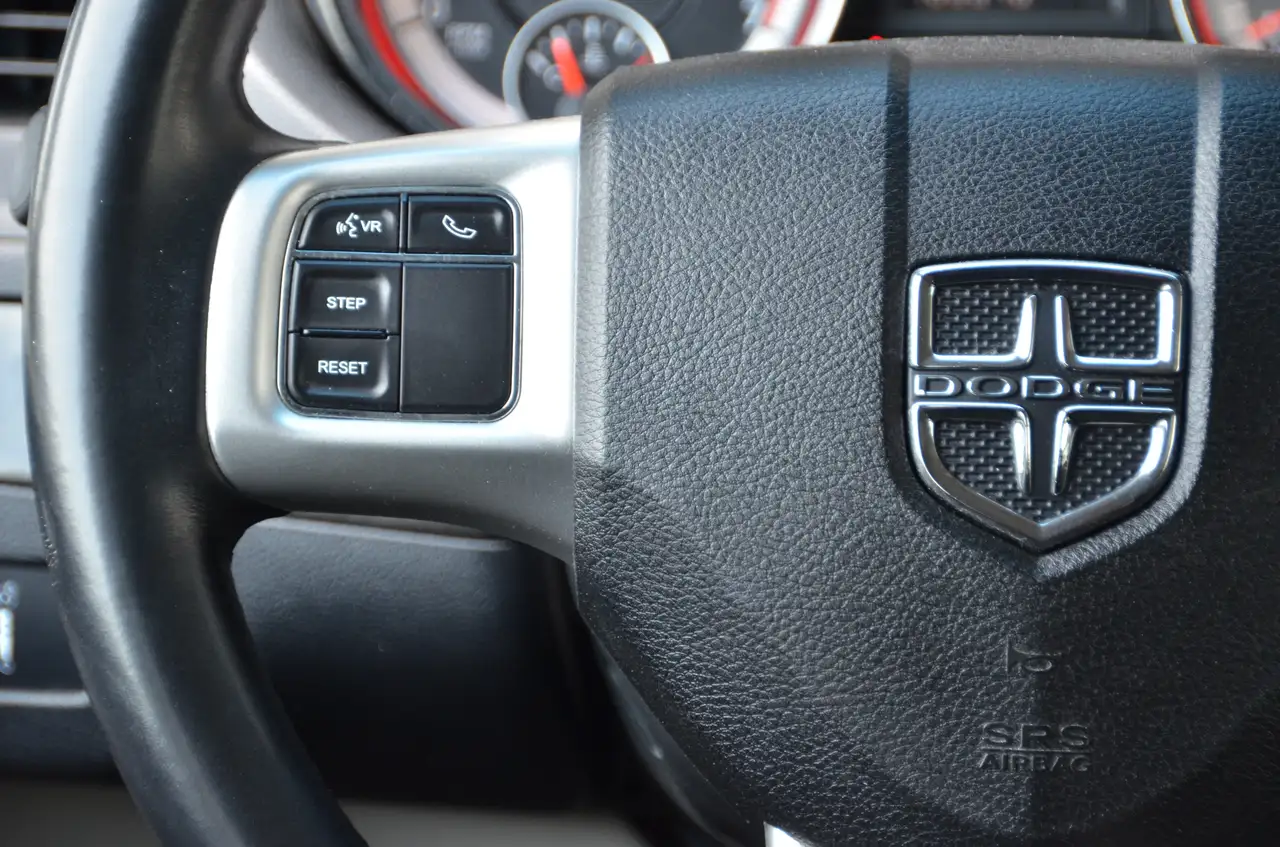 Dodge Grand Caravan снимка Dodge Grand Caravan