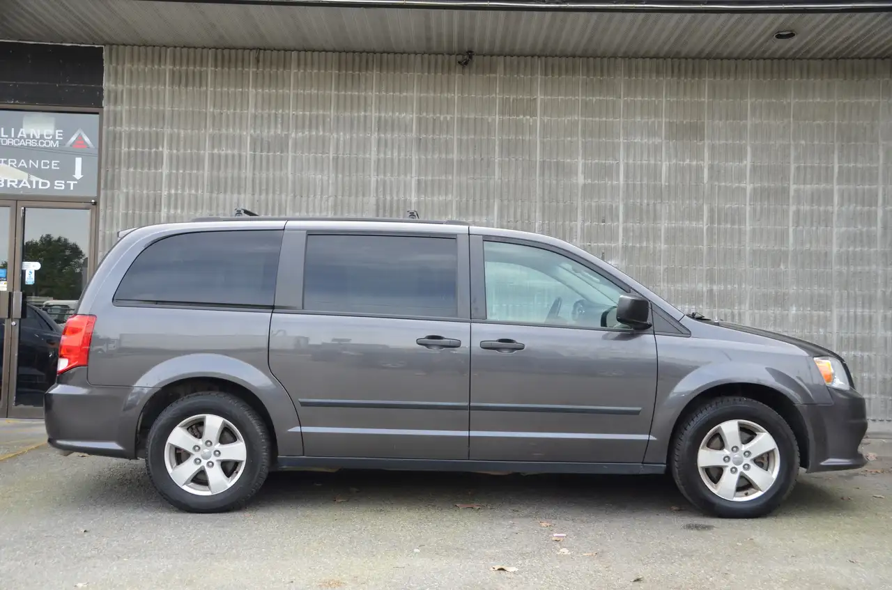 Dodge Grand Caravan снимка Dodge Grand Caravan
