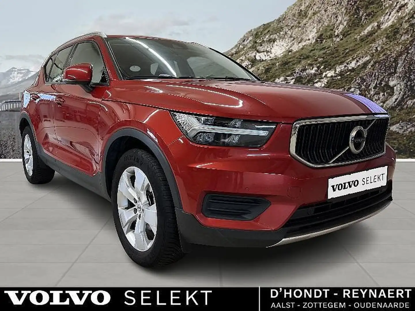 Volvo XC40 Momentum Pro D3 Rouge - 2